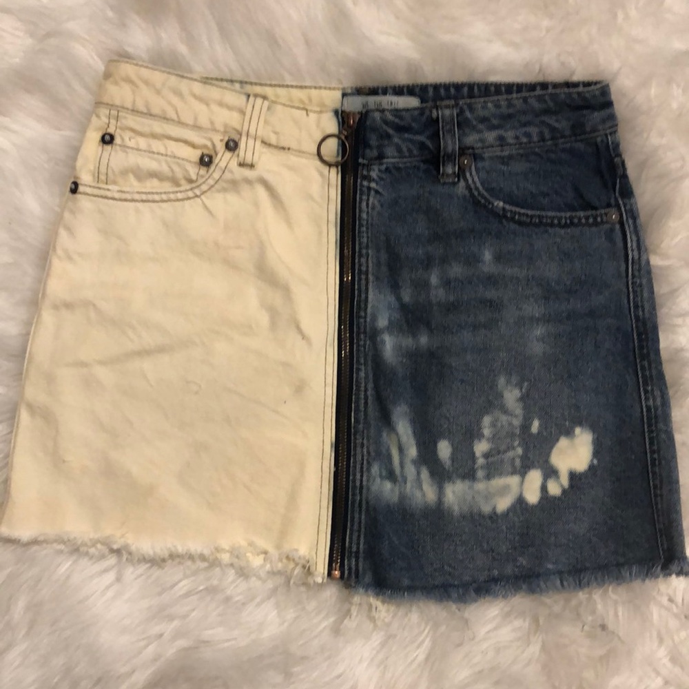 *2 FOR $20~We The Free| Bleached Zip Jean Skirt - Picture 1 of 4